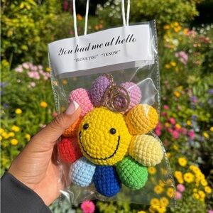 Crochet Rainbow Smile Flower Keychain - Yellow